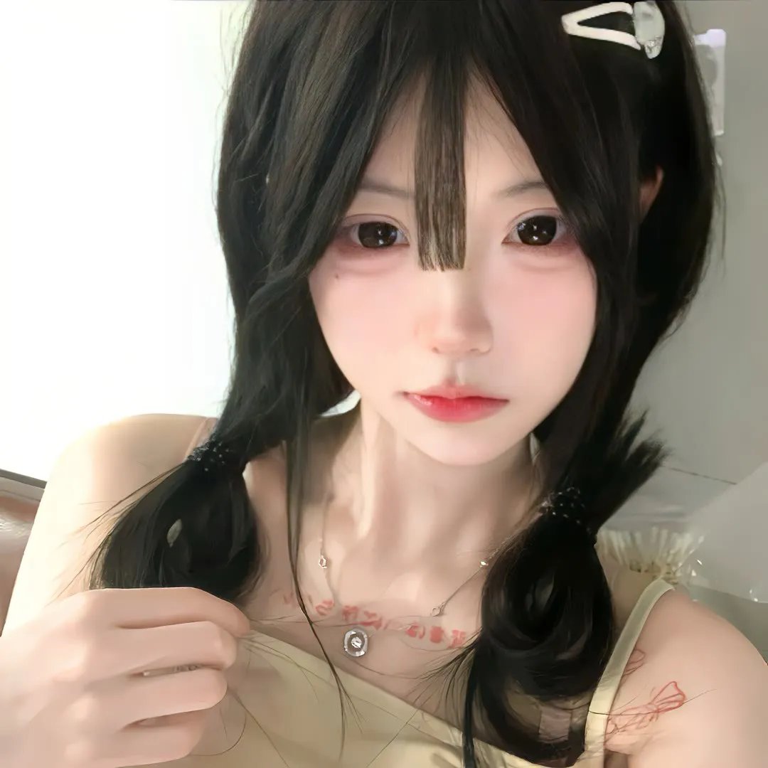 女玩家喜迎春
